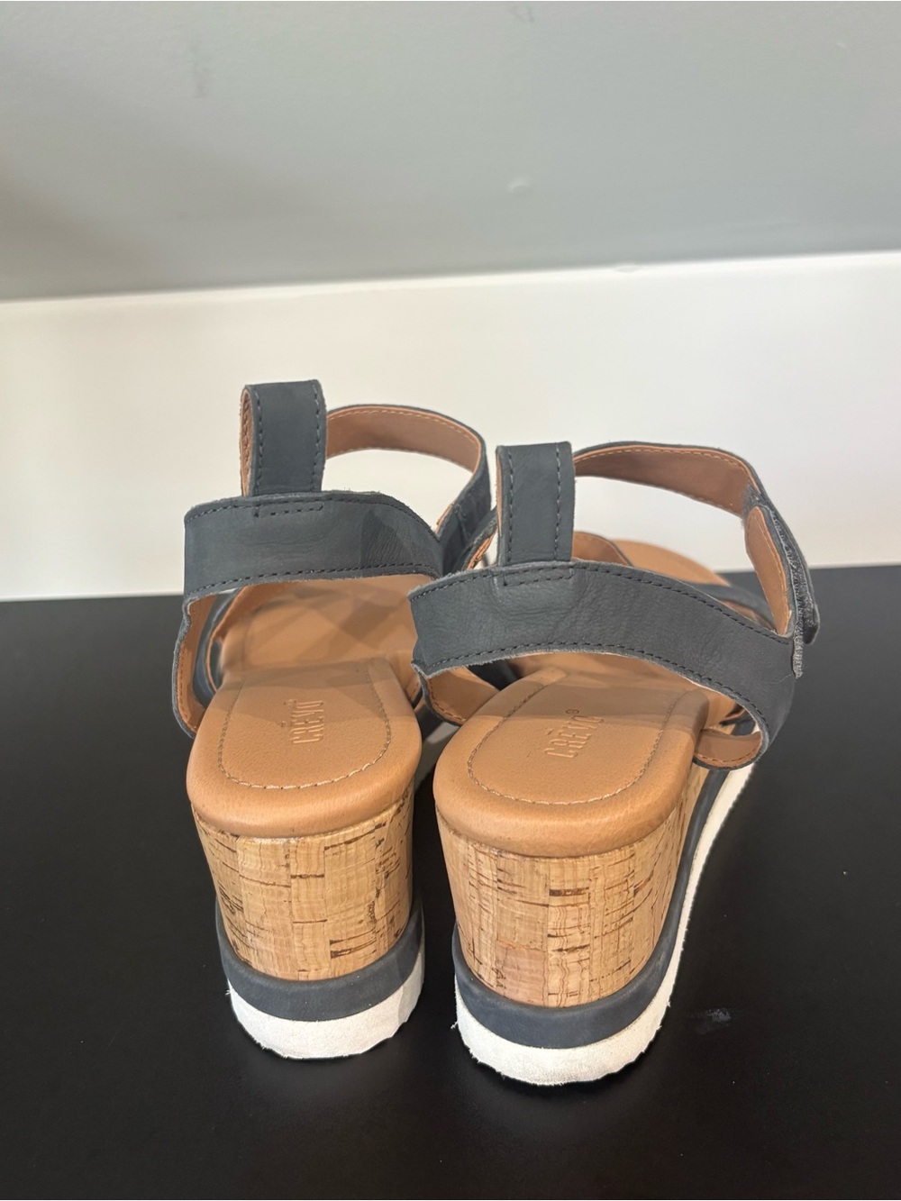Crevo Claudia Wedge Platform Sandals Shoes, size 9 - Picture 5 of 8